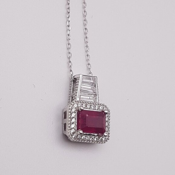 Ruby Glass Composite Necklace - Picture 6 of 11